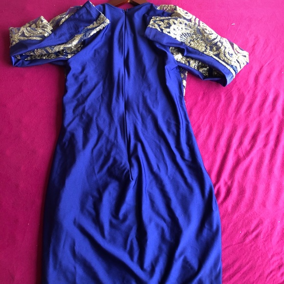 Gold Sequin Bodycon Dress - Picture 4 of 5